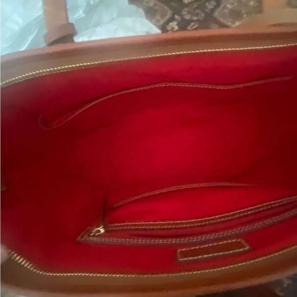 Dooney and Bourke Pebble leather shopper tote. Black. NWT - Picture 14 of 15